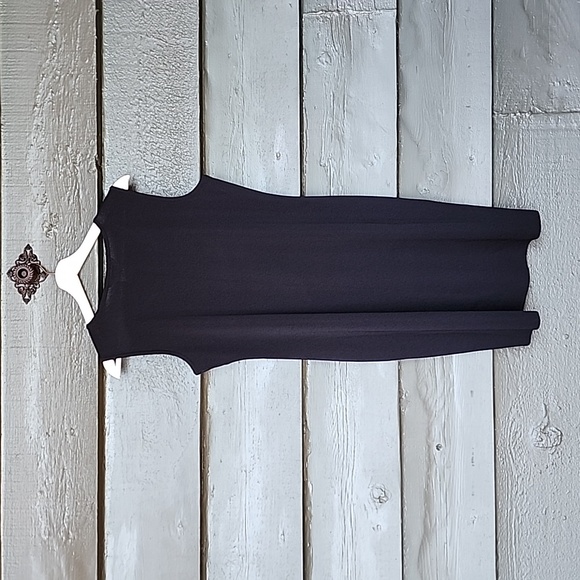 MISOOK Dress - Picture 5 of 6